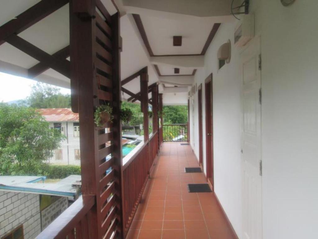 Hotel Maineli Nyaung Shwe Bagian luar foto