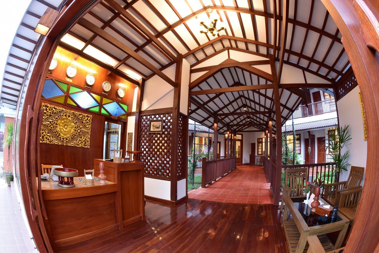 Hotel Maineli Nyaung Shwe Bagian luar foto