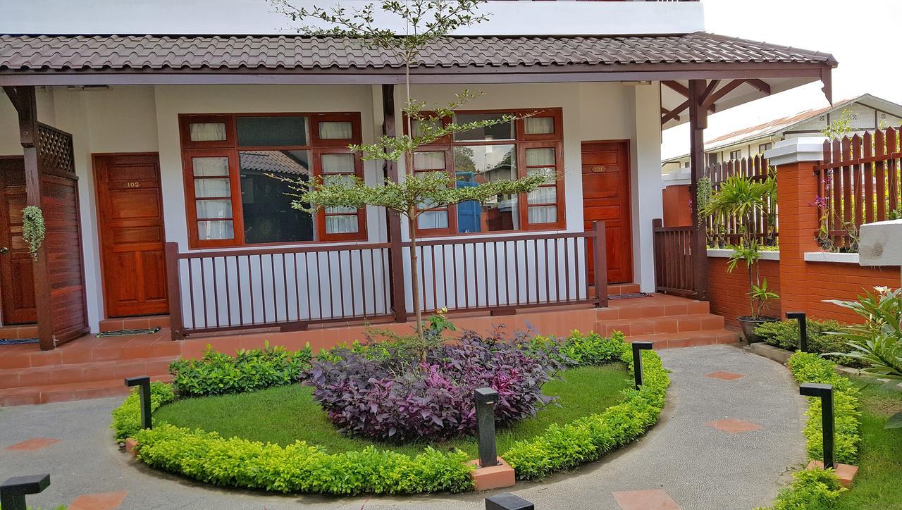 Hotel Maineli Nyaung Shwe Bagian luar foto