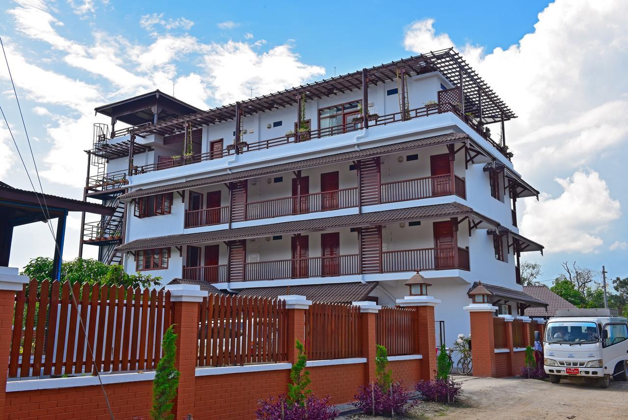 Hotel Maineli Nyaung Shwe Bagian luar foto