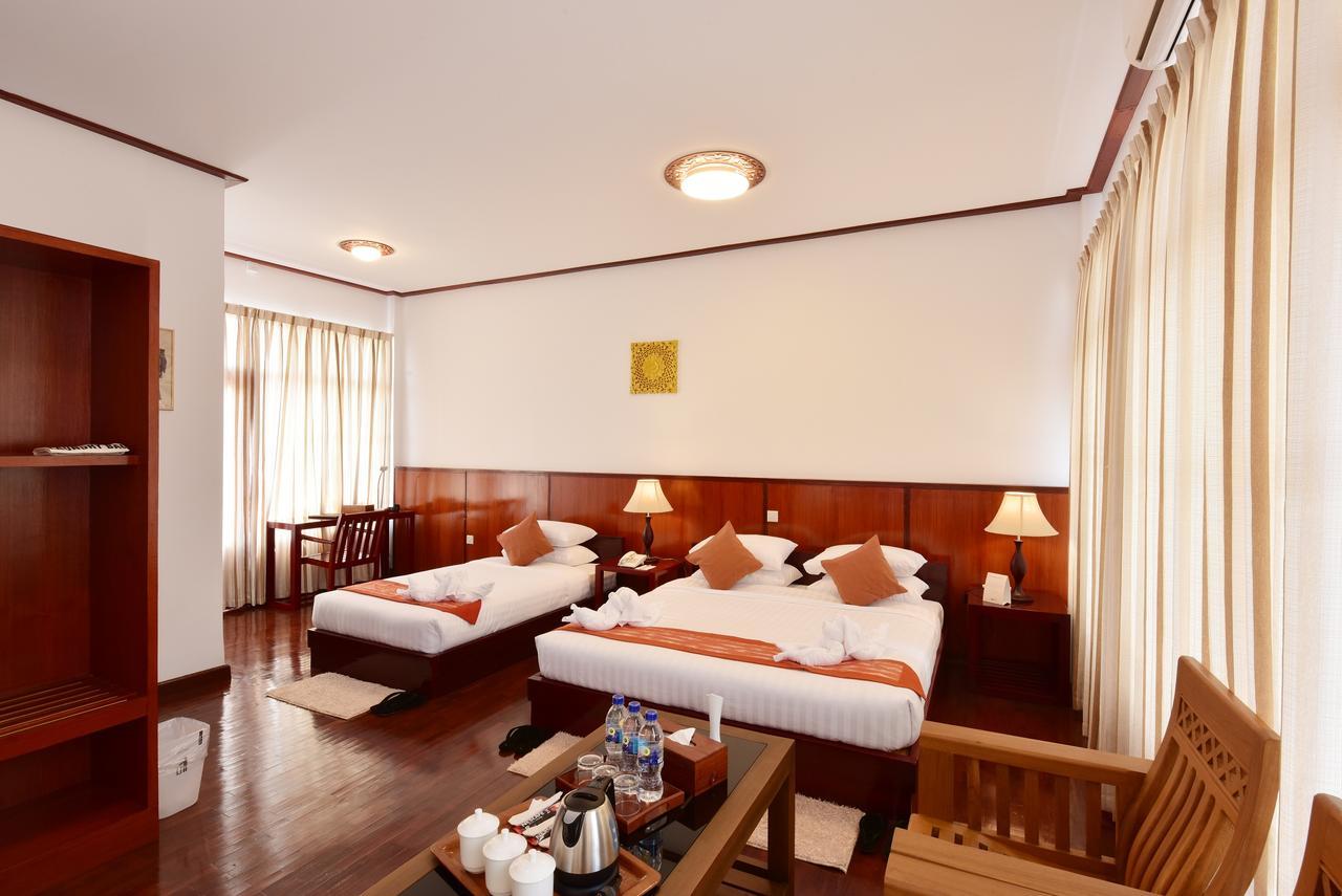 Hotel Maineli Nyaung Shwe Bagian luar foto