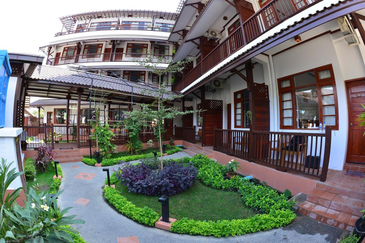 Hotel Maineli Nyaung Shwe Bagian luar foto